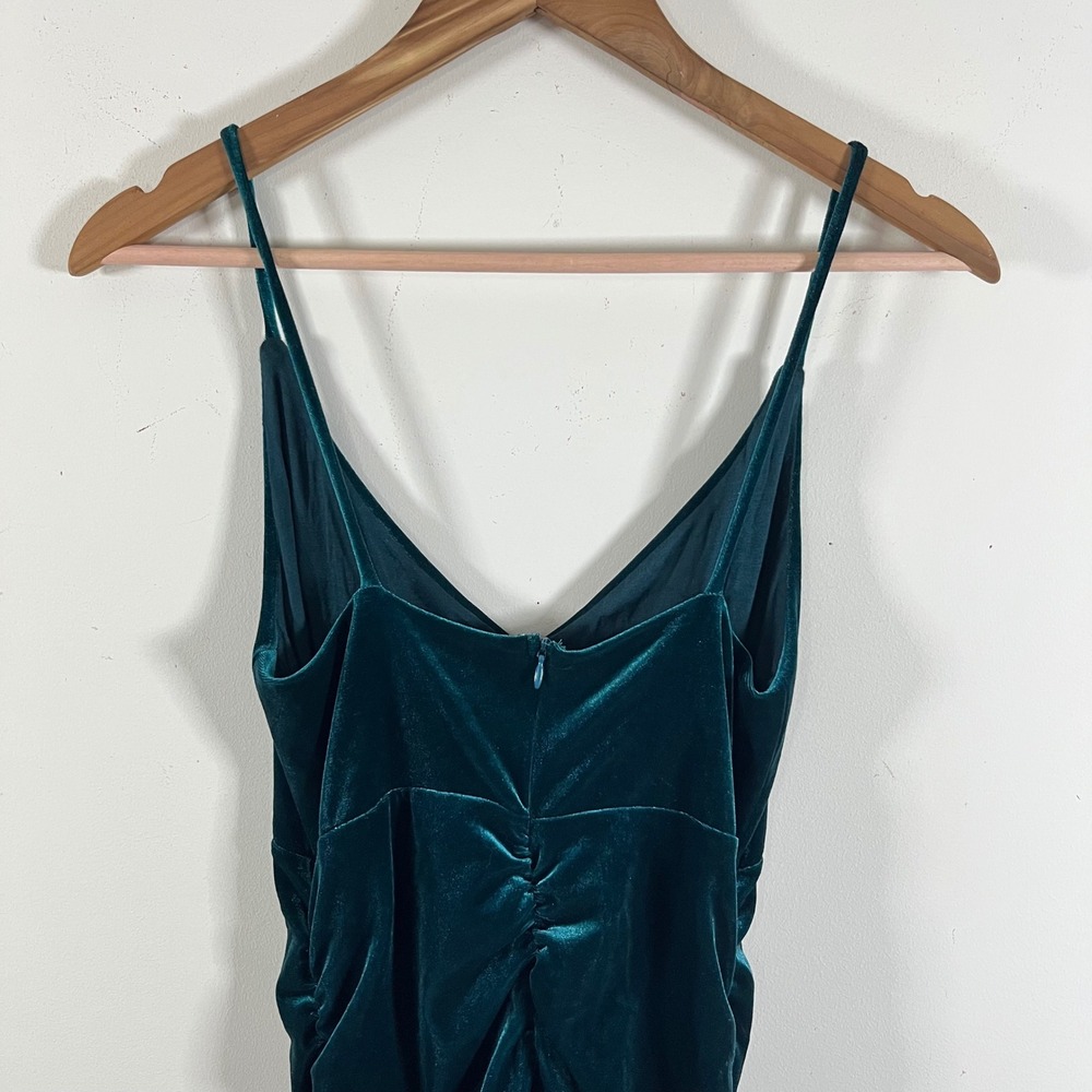 Naked Wardrobe Emerald Green Velvet Ruched Bodycon Midi Dress Medium - Picture 5 of 8